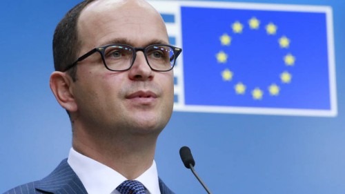 epa06330748 Albanian Foreign Minister Ditmir Bushati gives a press briefing at the end of the EU - Albania stabilisation and association council in Brussels, Belgium, 15 November 2017. The council reviewed relations between European Union and Albania.  EPA-EFE/OLIVIER HOSLET